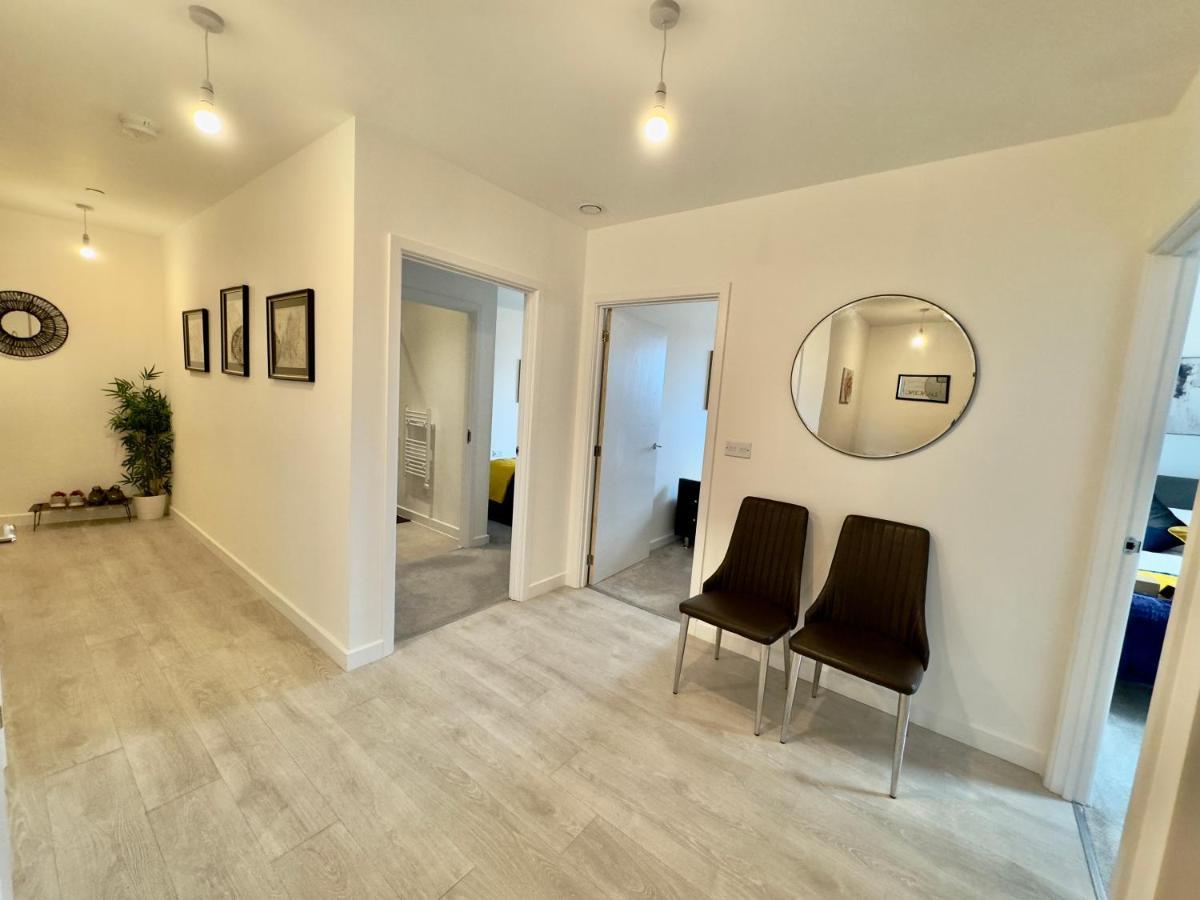 3Bedroom, 2Bathroom, Balcony,Luxury Flat Westfield Londyn Zewnętrze zdjęcie