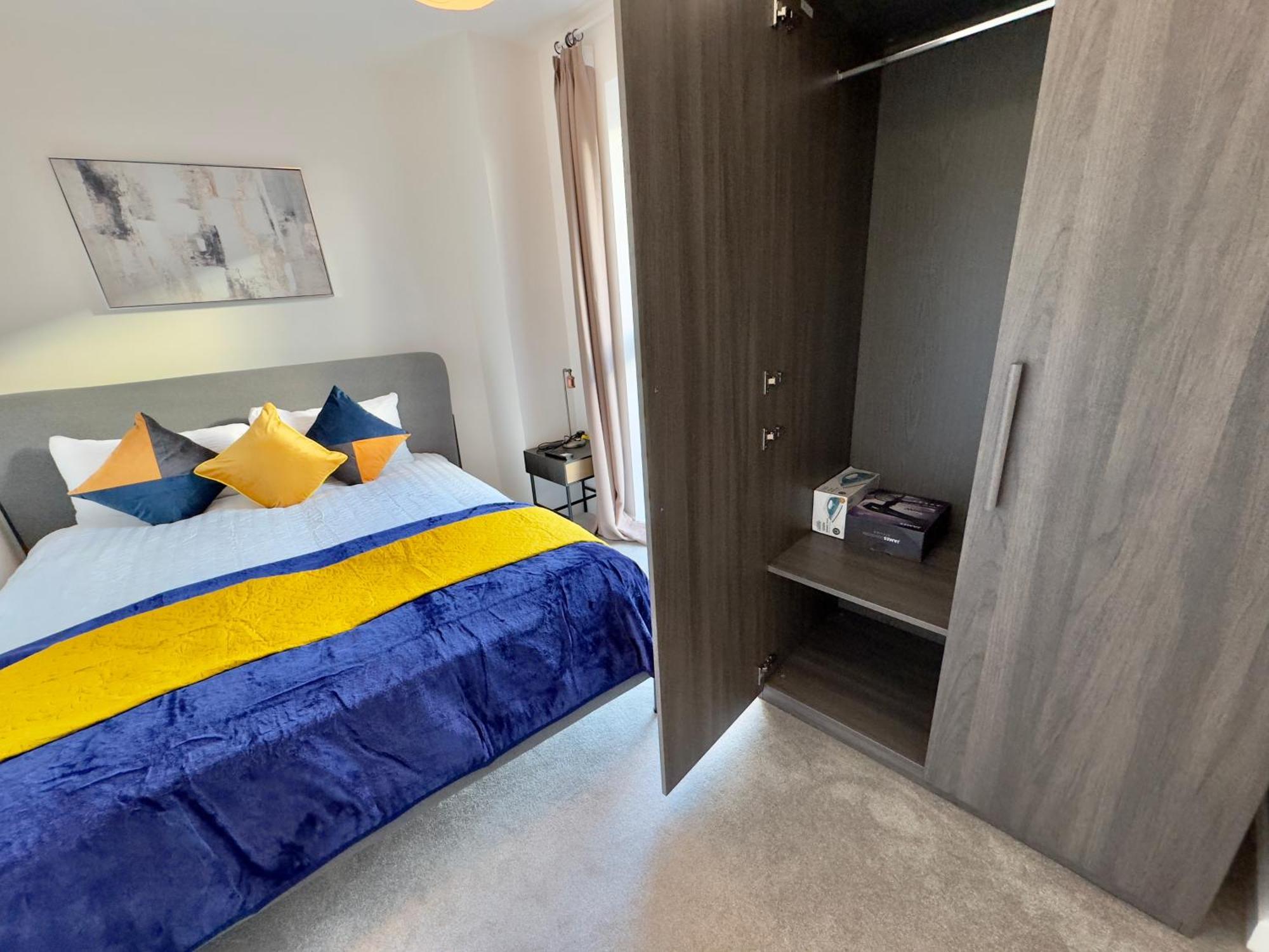 3Bedroom, 2Bathroom, Balcony,Luxury Flat Westfield Londyn Zewnętrze zdjęcie